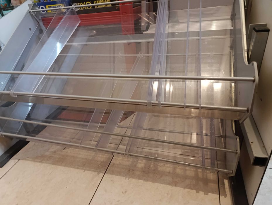 Стелаж за цигари