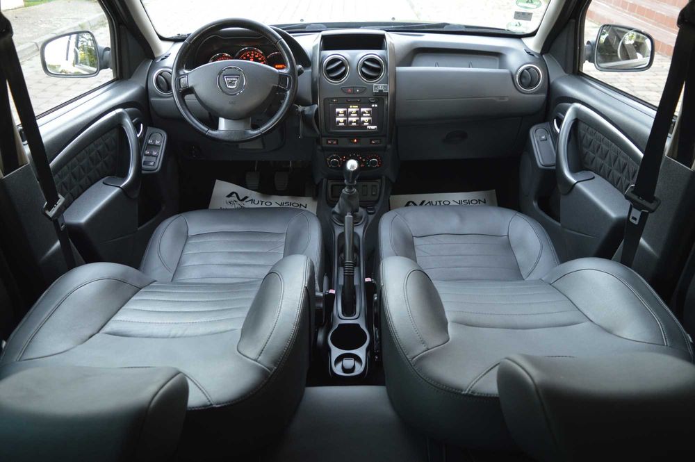 *RATE*Dacia Duster Prestige 2014facelift 125CP navi piele Inmatriculat