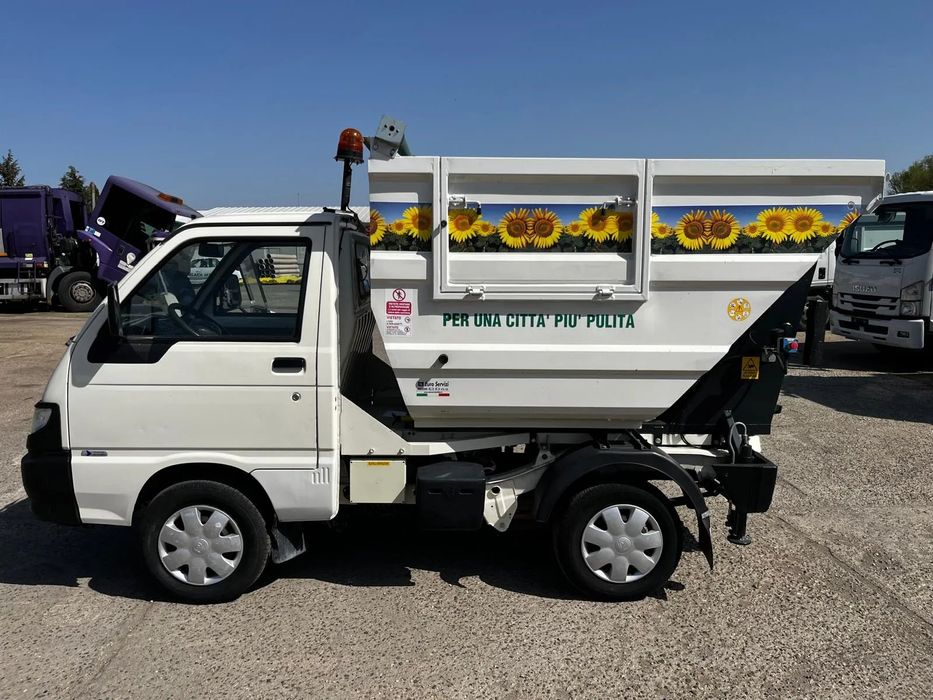 Piaggio Porter Gunoiera , 2 bucati, EURO 6 Vanzare / Chirie , Permis "B"