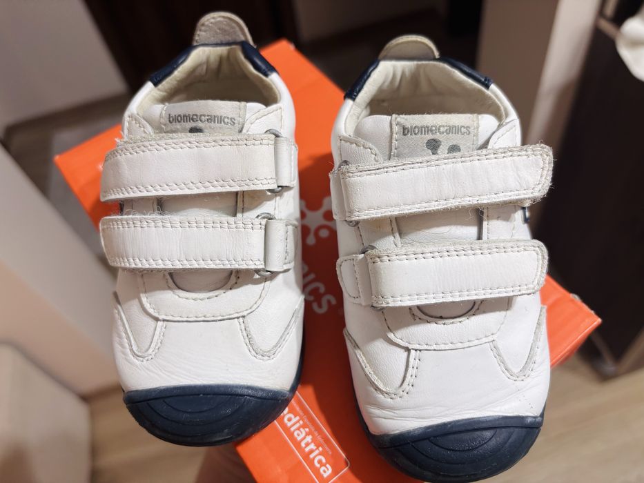 Vand papuci Biomecanics 23, stare buna