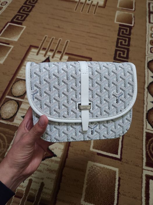 Goyard барсетка        .