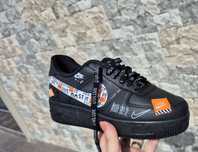 Adidași doar mărimea 39