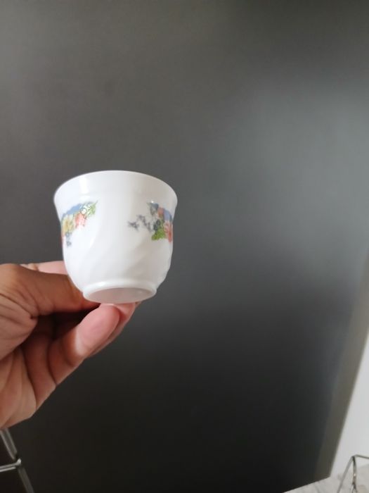 Serviciu cafea marca Luminarc 6 cesti si 6 farfuri nou cu eticheta