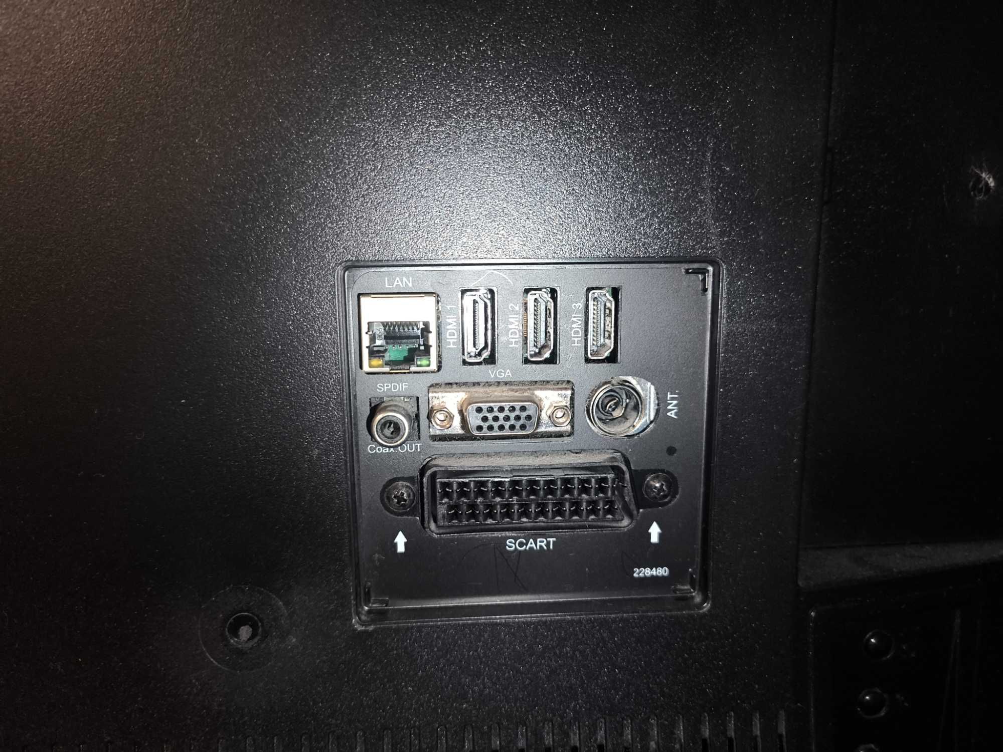 Телевизор Toshiba 40'