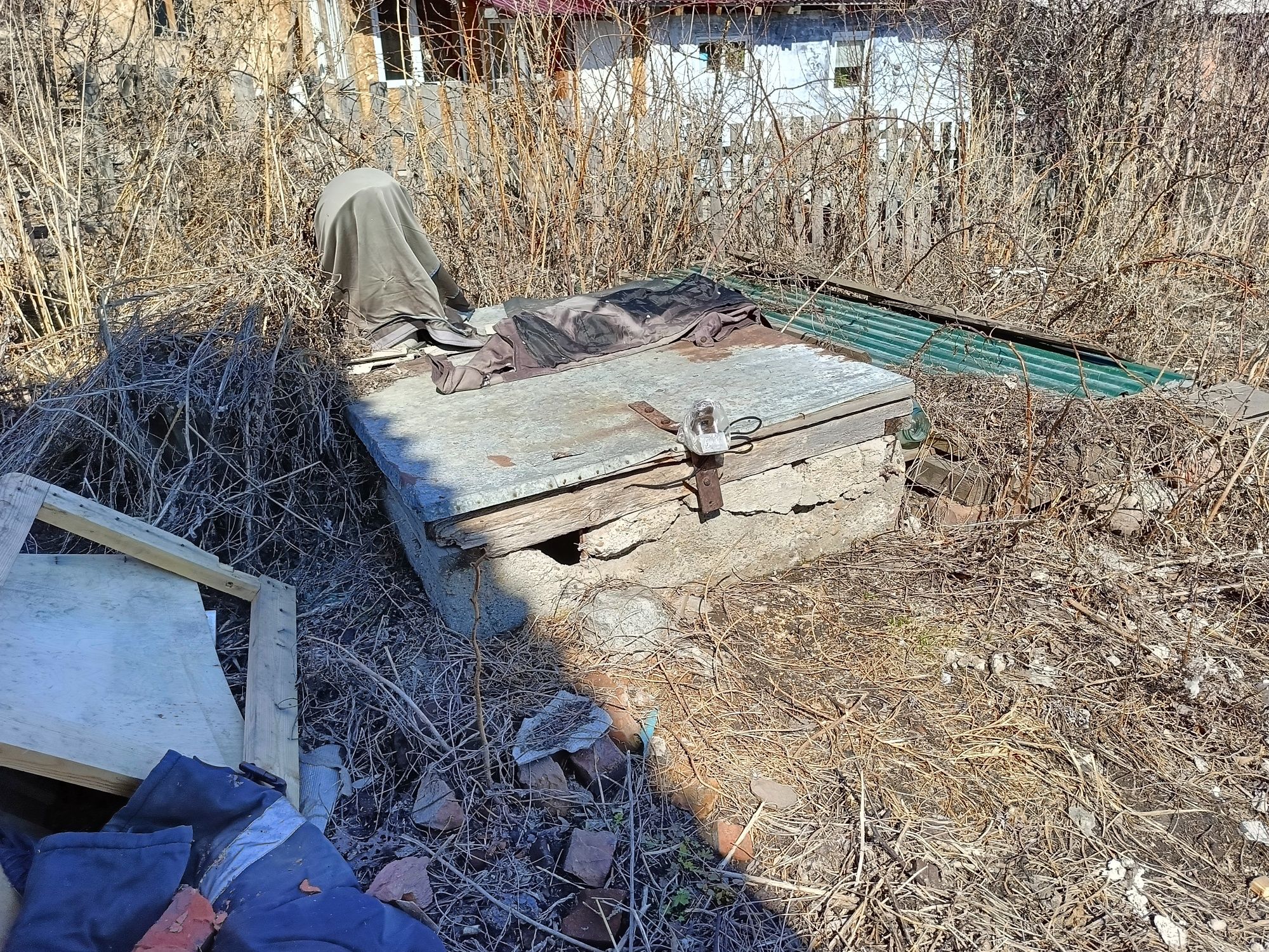 Продам дом или обменяю на полуторку.