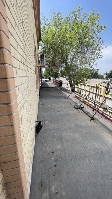 Обмен две 3х кв в центре на дом