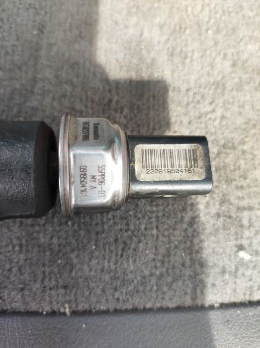 Датчик налягане гориво за Пежо-307,1.6HDI