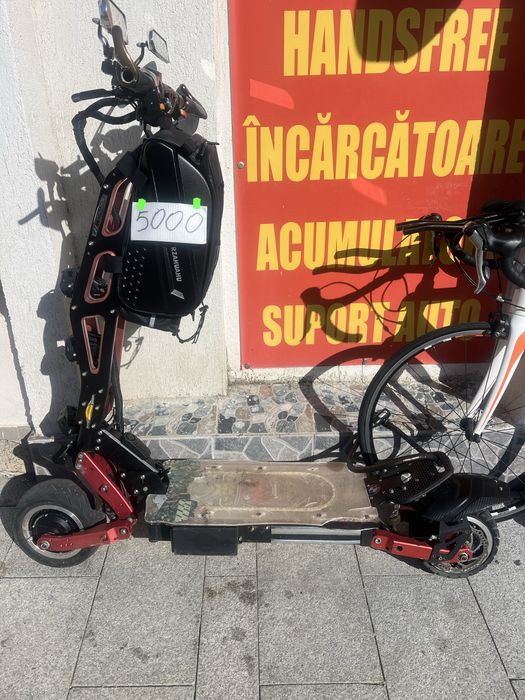 Trotineta electrica BMW 2 motoare