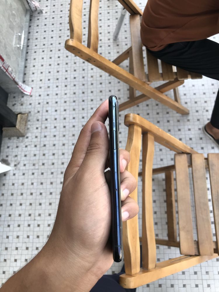 iPhone 11 pro green