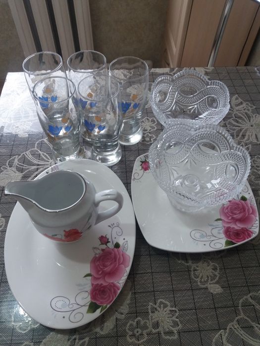 Продаю посуду.Недорого.