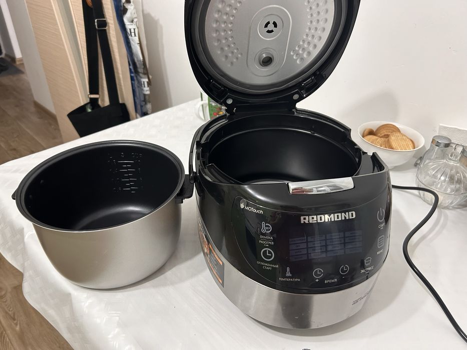 мультиварка redmond m90