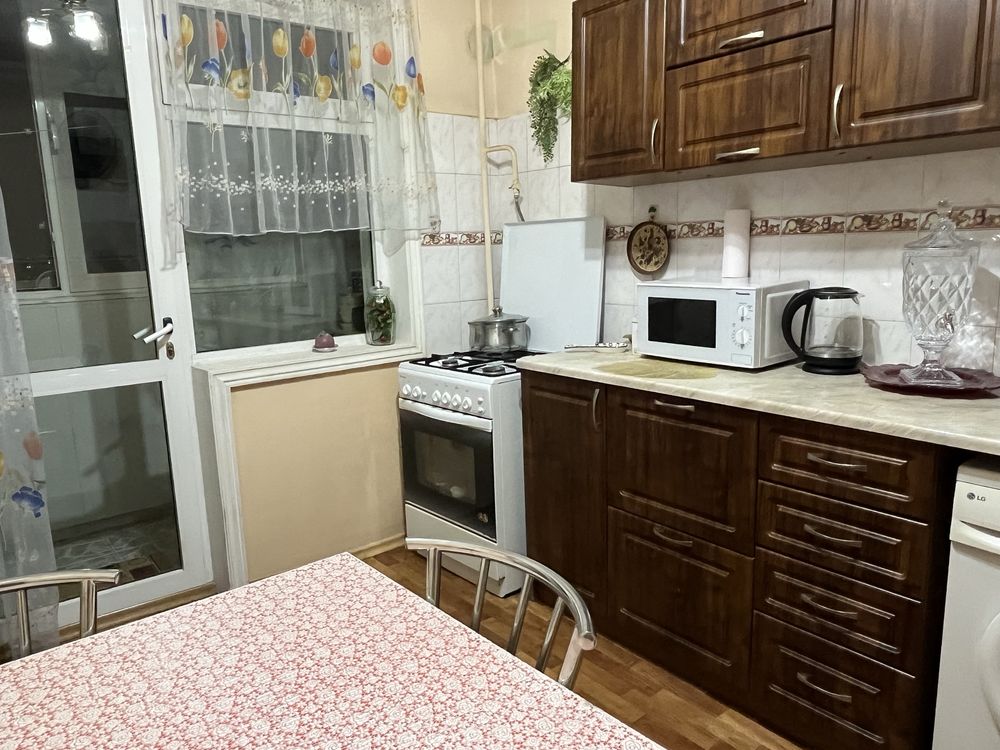 Своя 2х комнатная в Центре, со всей техникой и мебелью