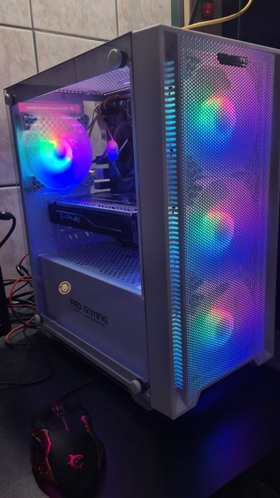 Unitate PC Gaming i3 10100f video 8GB RX 480 16GB RAM SSD