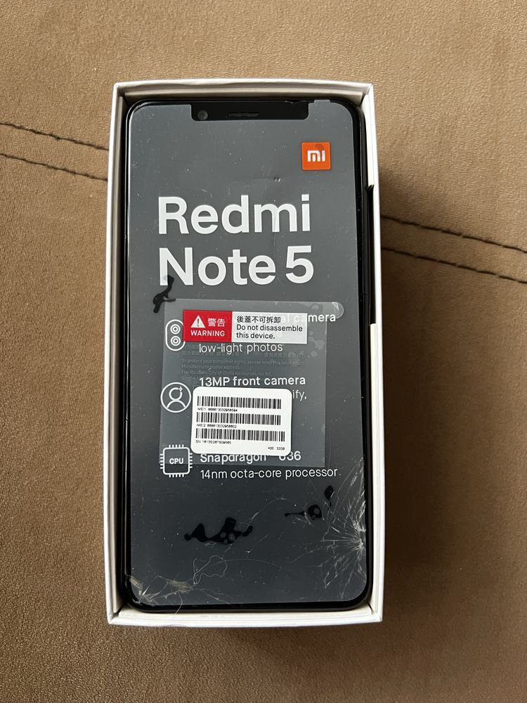 Телефон Xiaomi Redmi Note 5 Dual SIM