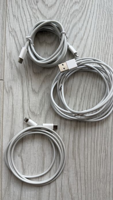 Cablu de date/incarcare original APPLE, casti, huse Iphone 13