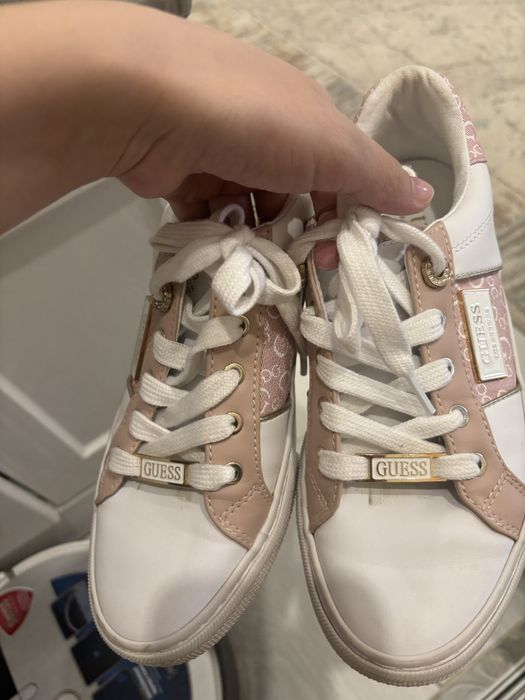 Guess кеды бело-розовые