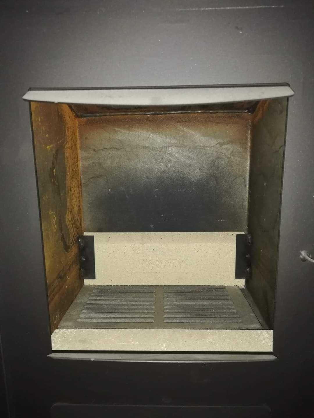 Камина Pritti 10 kw. + 2 радиатора