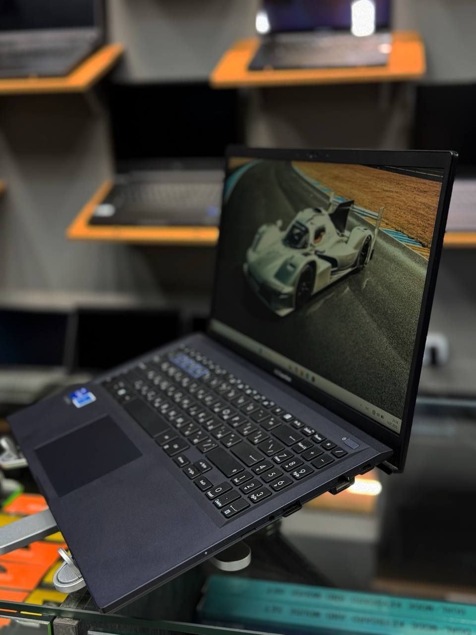 Asus Expertbook [Nextech_NXT]