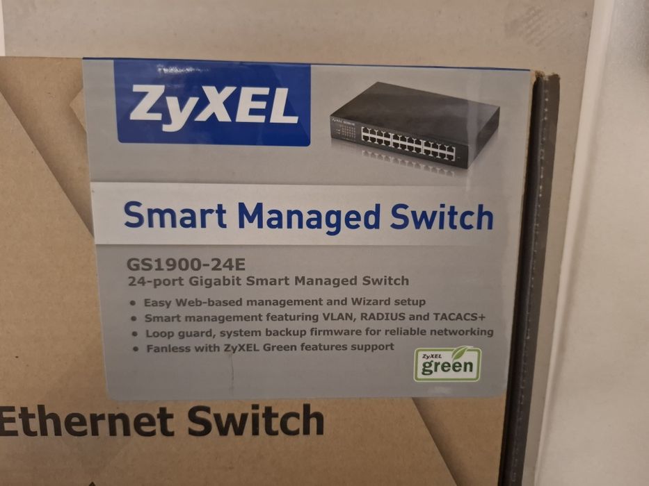 ZyXEL GS1900 24E