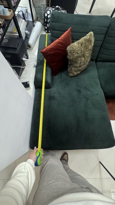 Диван триместен кадифе