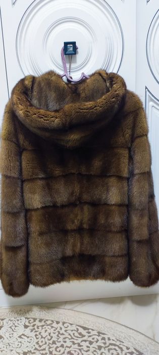 Продам норковую шубу