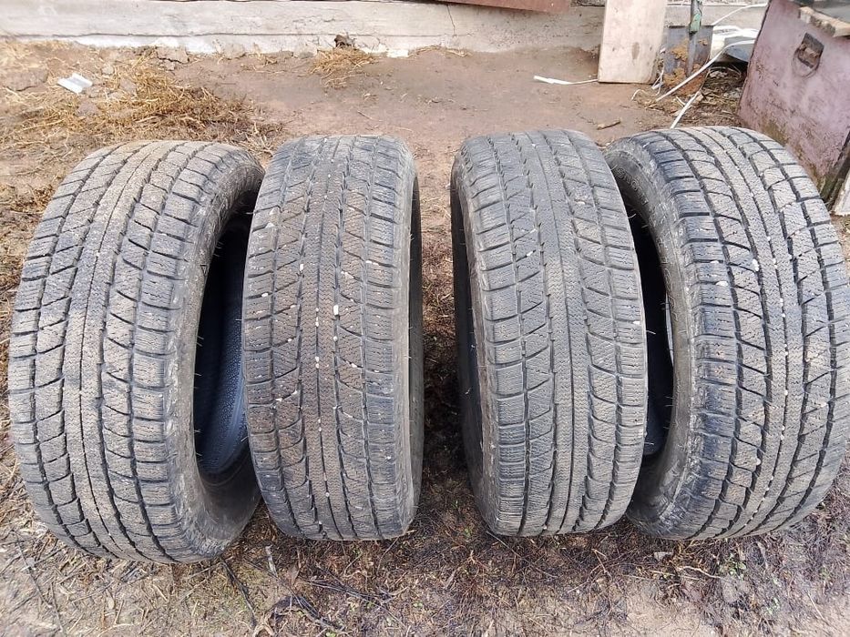Зимний покрышка R15