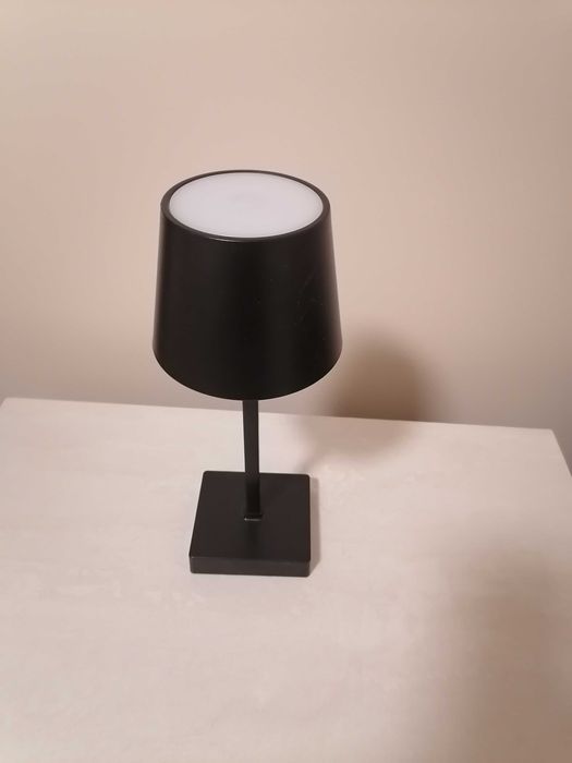 Като нова лампа, малко ползвана