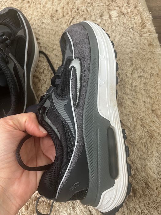 Маратонки Nike Air Max Bliss 38