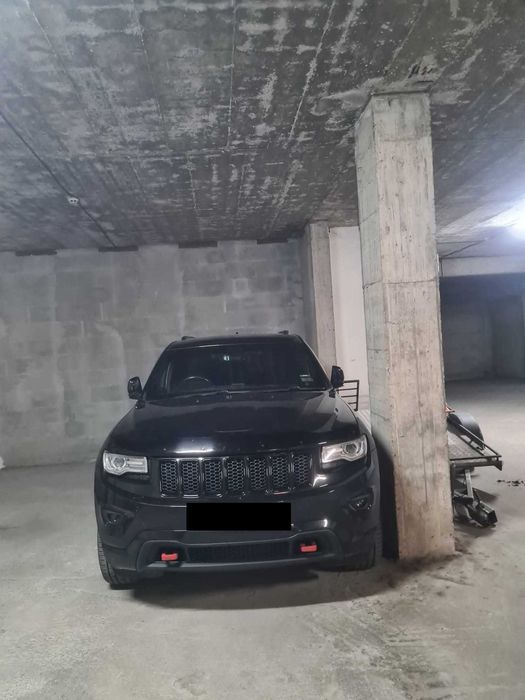 Паркомясто гараж