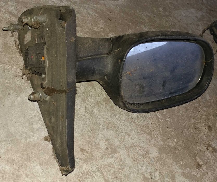 Части за Рено Меган Кауч 97 г.