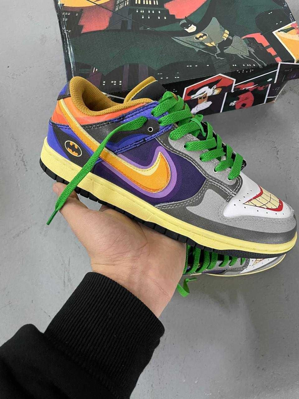 Nike Sb Dunk Low The Joker & Batman Merge