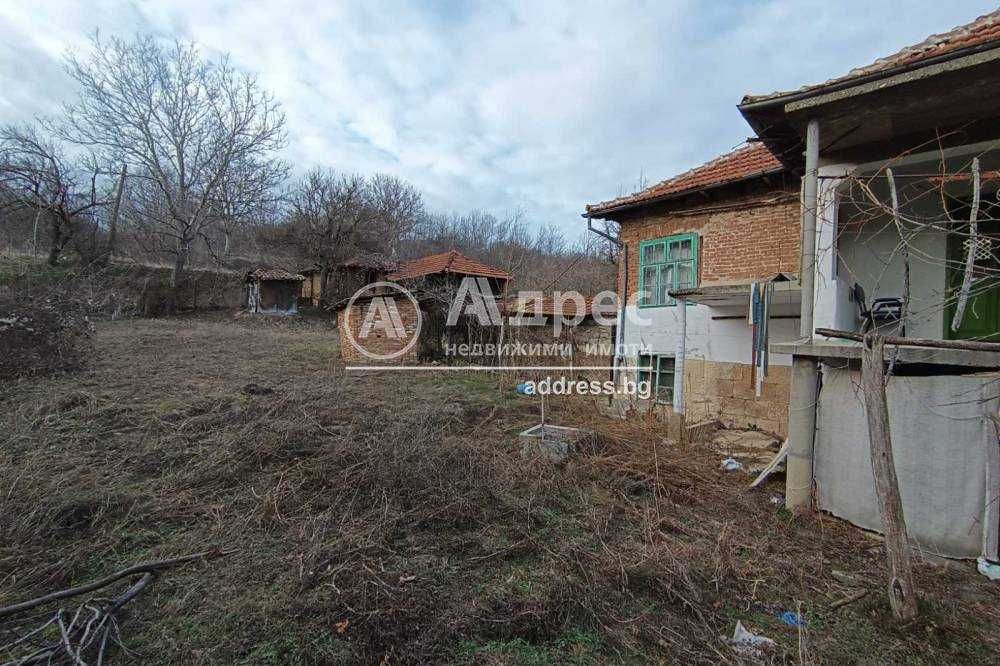 Продава се Къща в Разград, Център - 146 кв.м за 175 €/кв.м - Снимка #1