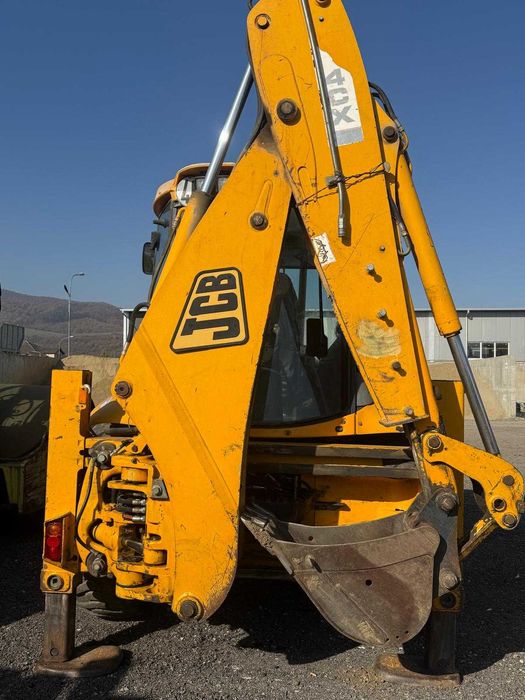 Buldoexcavator JCB 4CX
