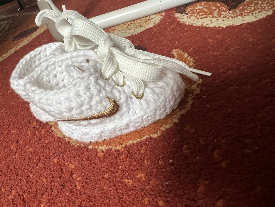 Botosei nike 0-3 luni