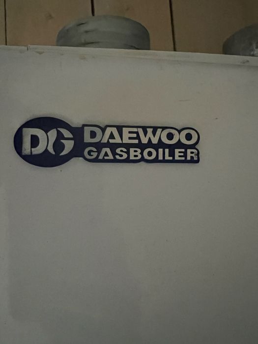 Настенный котел Daewoo в хорошем состоянии