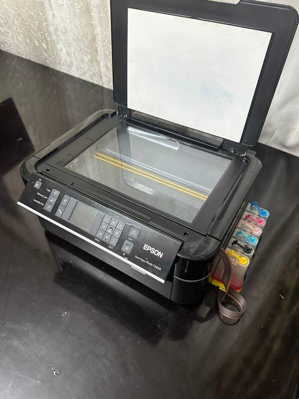 Epson Tx 659 Printer 6 Ta Rangli yaxshi ishlidi aybi yoʻq Srochno
