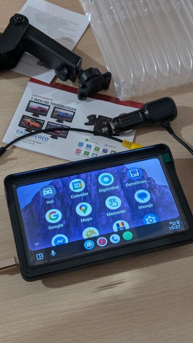 Monitor Apple Car / Android Auto