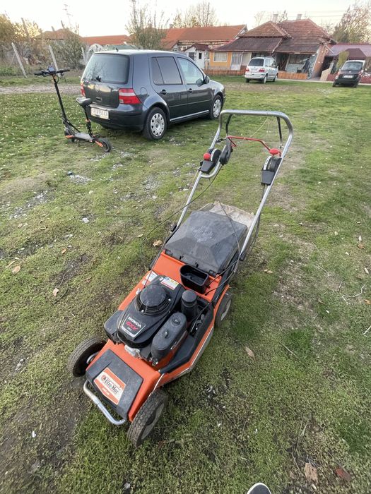 Бензинова косачка Honda GXV 160 OHV