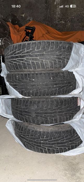 Зимние шины в хорошем состоянии
