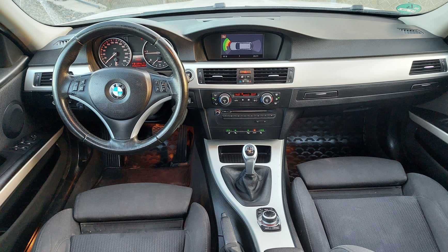 BMW 320d X-DRIVE   an 2009  177 cai   E91  TRAPA  NAVI