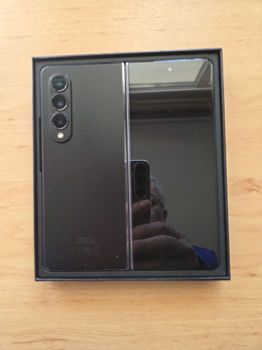 Samsung Galaxy Z FOLD 4 Black
