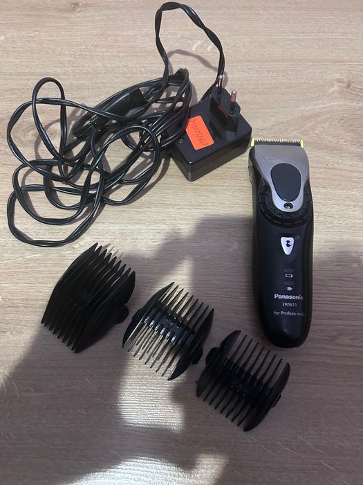 Машинка за подстригване Panasonic ER1611