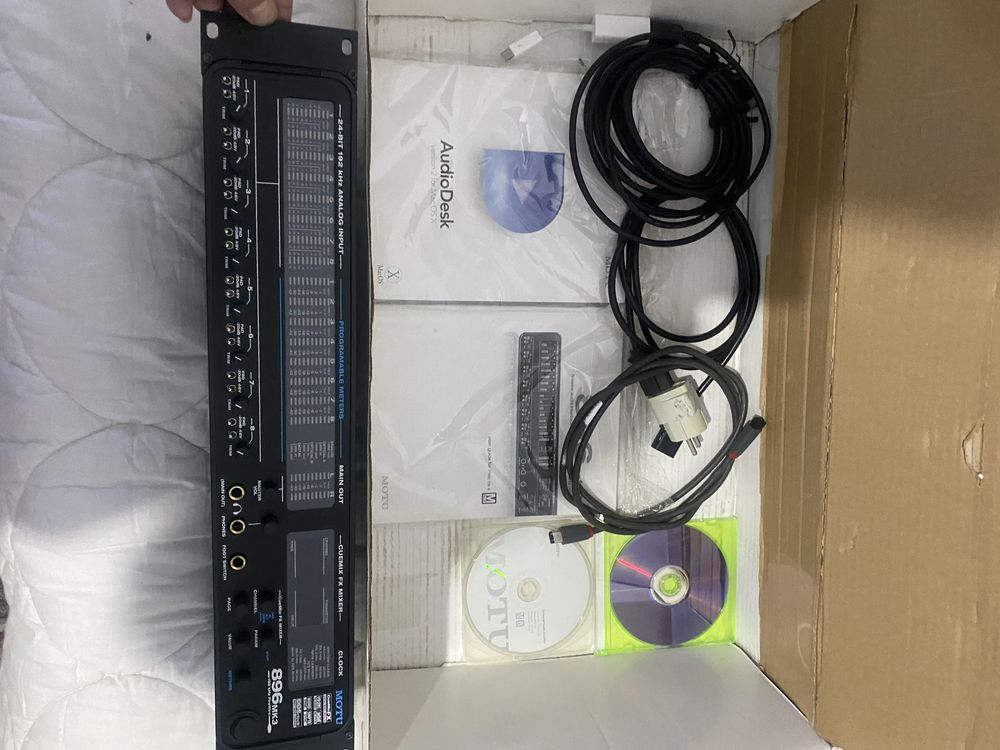 MOTU 896 mk3 farewire audio interface with on-boart effects and mixing