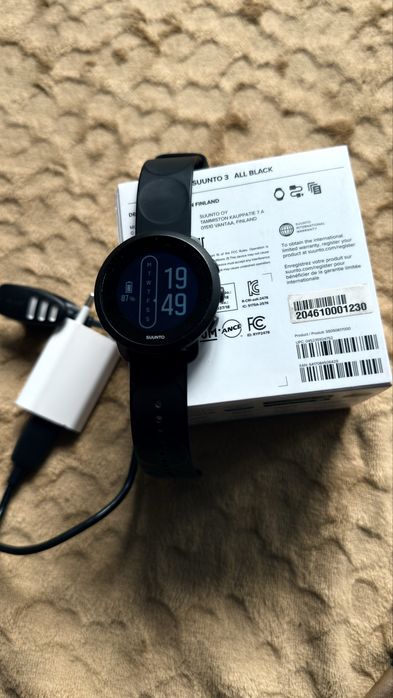 Vand ceas suunto 3 all black