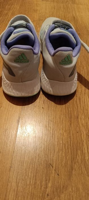 Адидас маратонки