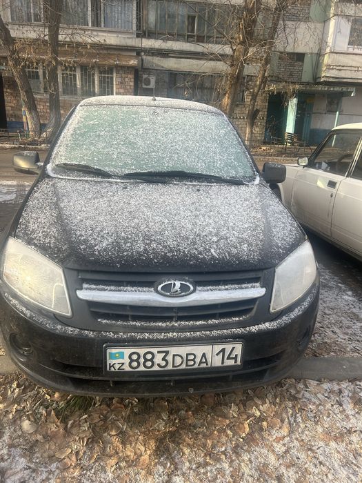 Продам машину лада гранта