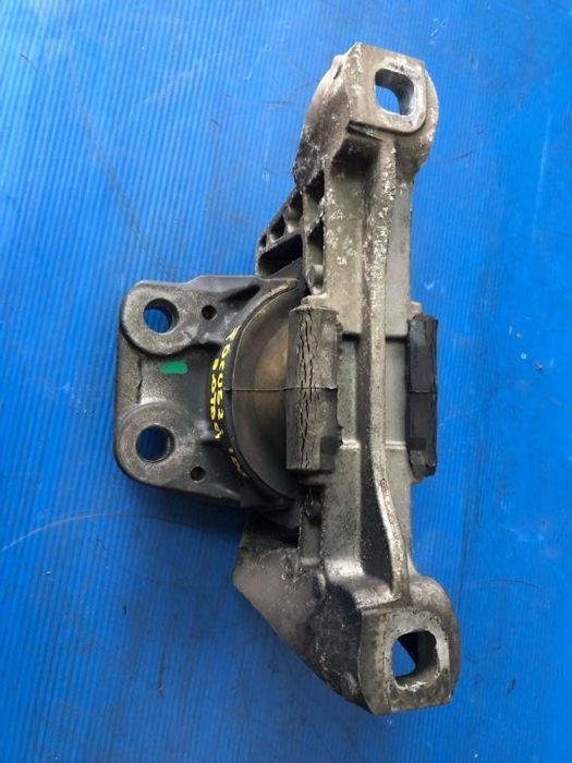 suport motor 2.0 tdci ford focus 2 2008