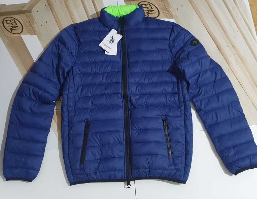 Vand geaca barbat cu doua fetze U.S Polo ASSN masura S  originala noua