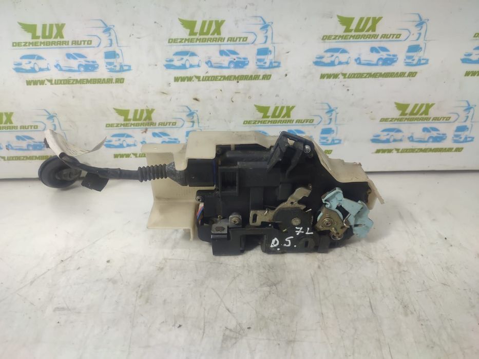 Broasca incuietoare usa dreapta spate 7l0839016d Volkswagen VW Touran