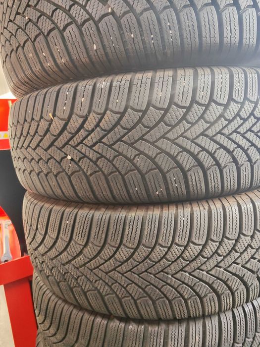 4бр.зимни гуми 215/65/17 Bridgestone